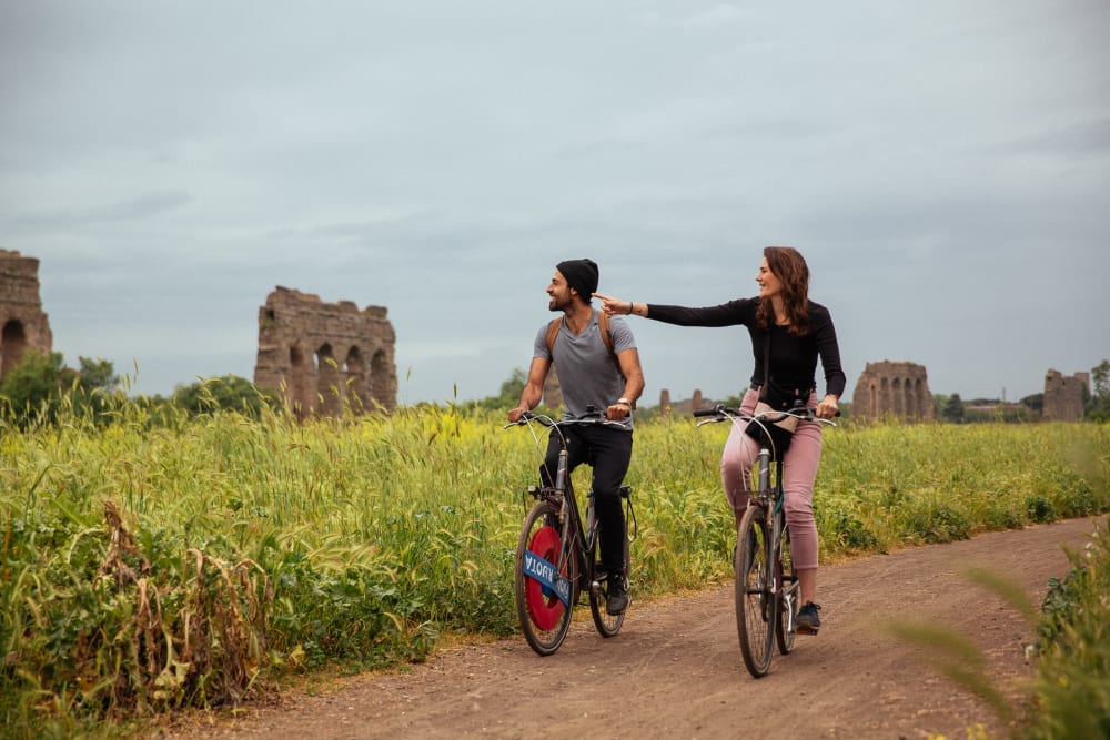 Bicycle tour on the Appian Way with an Archaeologist