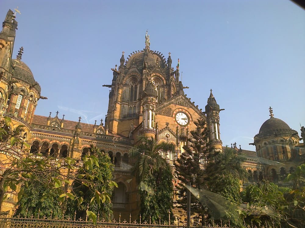 Mumbai as a Local: City Tour by Aircon car OR on a Classic Vintage Motorcycle.
