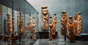 Explore Santiago through ancient art and native flavors