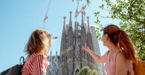 Discover Gaudí’s Modernist world with a Sagrada Família artist