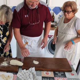 Picture of Private and exclusive cooking lesson with grandma