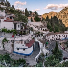 Picture of Sacromonte Flamenco Encounter: Live Show and Dinner within a Cave Setting