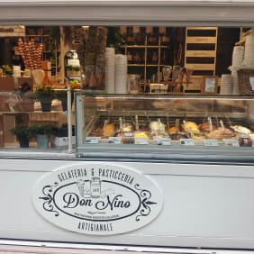 Picture of Tastes & Treats of Naples: A Family Food Walk
