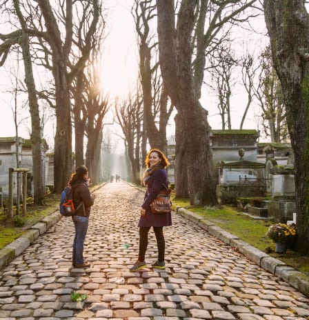 Père Lachaise - a walk through history with VIPs