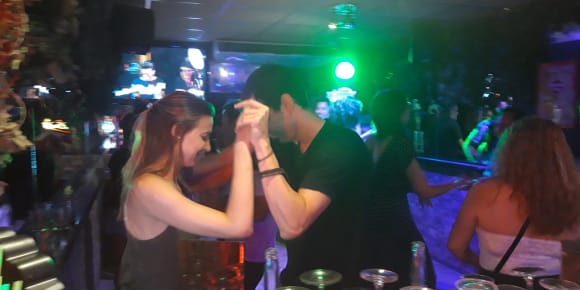 Picture of Starters Salsa and Bachata Workshop in Barcelona Night Atmosphere