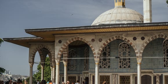 Picture of Explore Topkapi Palace & Surroundings with a Local
