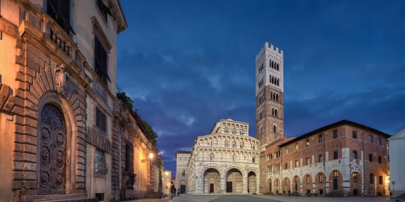 Picture of A Magical Evening in Lucca: City Tour