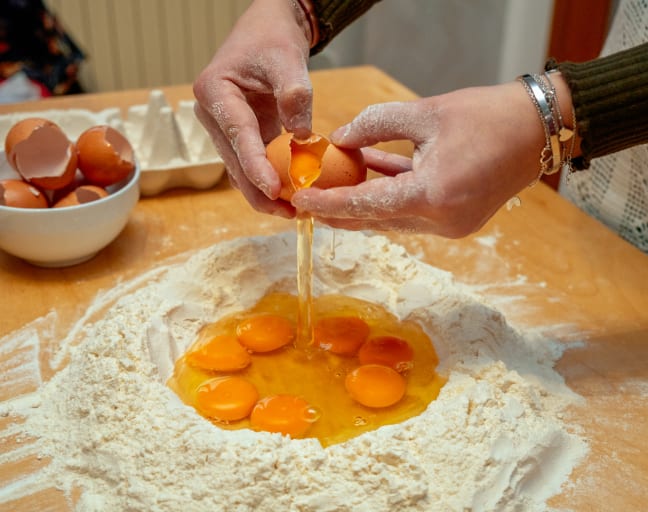Master the Art of Pasta: An Extensive Hands-On Cooking Class with a Pasta Maestro