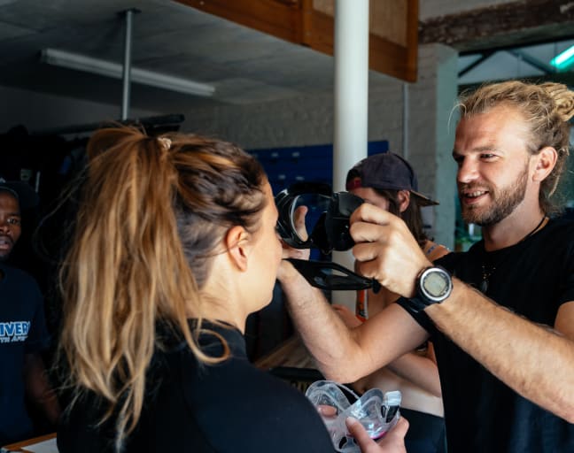 Scuba Diving Experience in Simonstown with an Expert