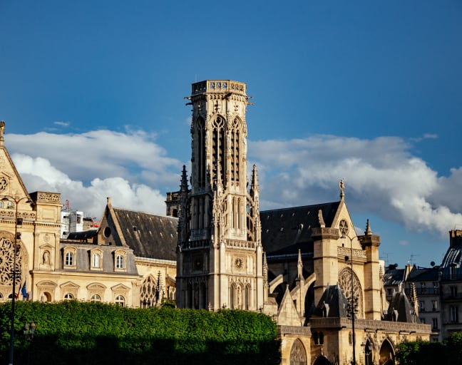 Vincennes Castle Unveiled: A Medieval Adventure