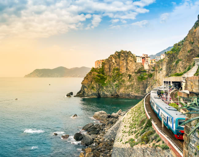 City Escape: Cinque Terre by Train Day Trip
