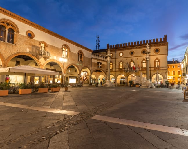 Capture Ravenna: A Photography Walking Tour