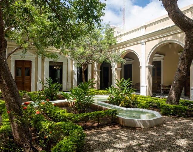 Capture Merida: A Photography Walking Tour
