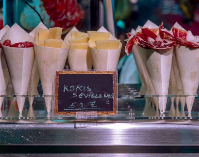 Taste of Triana: Market & Tapas Experience