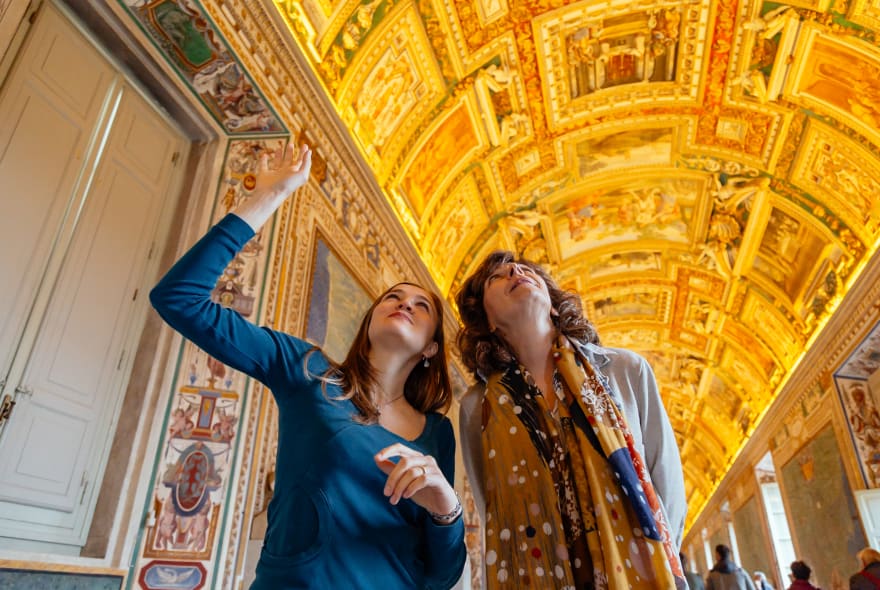 Picture of Explore the Vatican with a Local Guide