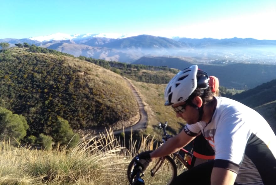 Picture of Stunning mountain bike tour next to Granada
