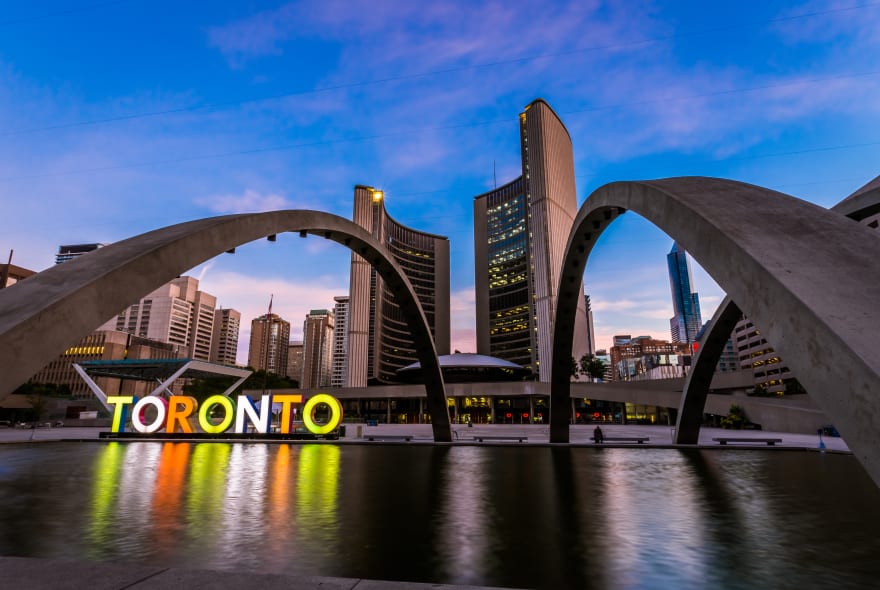 Picture of Toronto Grand City Tour: Luxury Car Experience