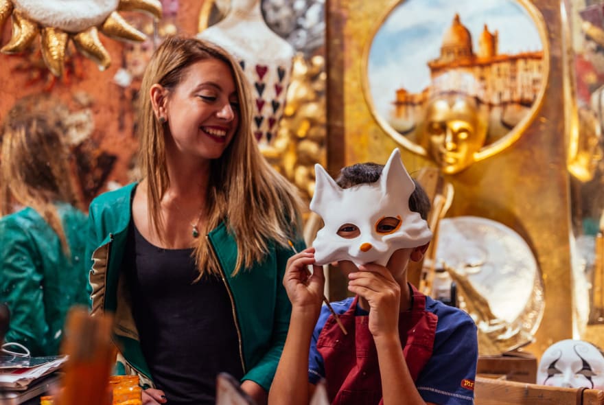 Picture of Magical Venice Tour for kids: treasure hunt and secret Puppets Atelier and additional masks workshop 