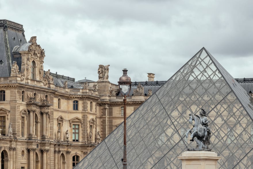 Picture of Explore the Louvre & Surroundings with a Local Guide