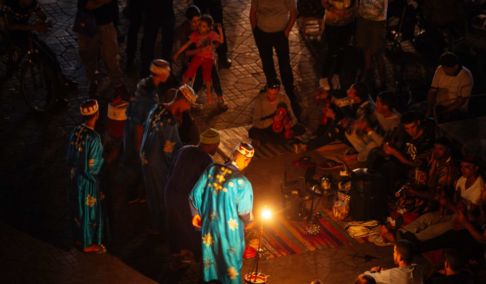 Explore the city’s vibrant energy by night