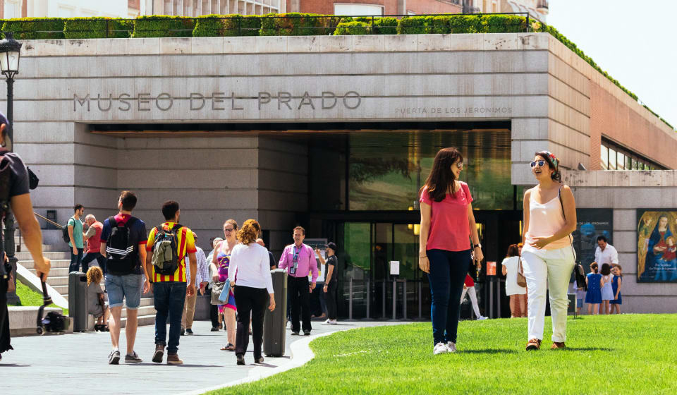 Explore the most amazing museums 