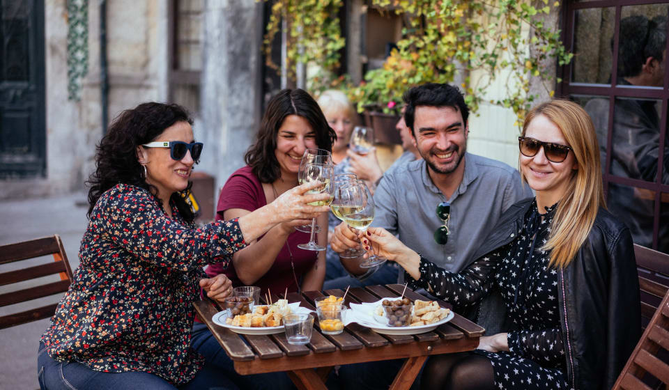 Porto wine tasting with a local