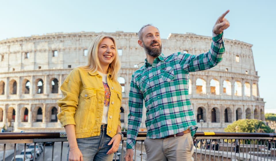Local guide with guest at the Colosseum