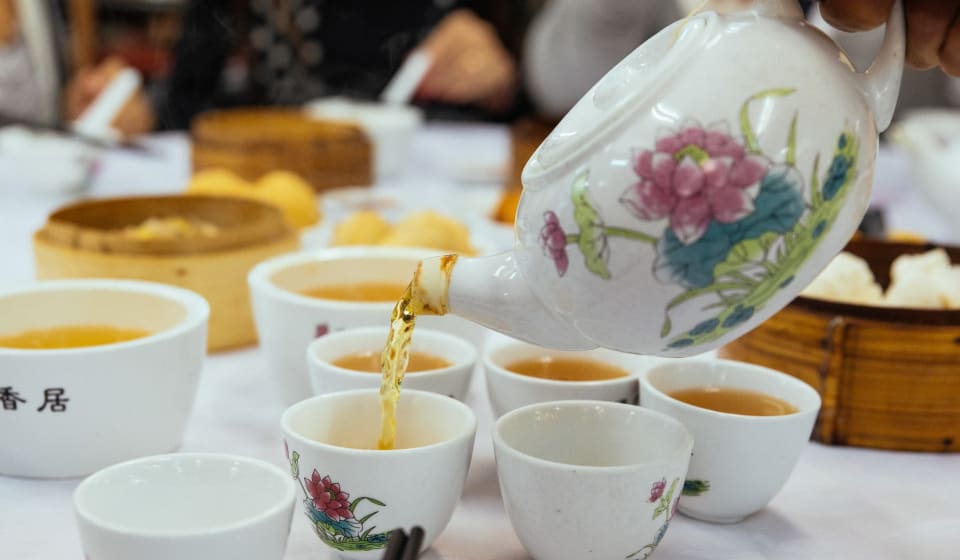 Enjoy a Traditional Hong Kong Style Meal At Cha Chaan Teng
