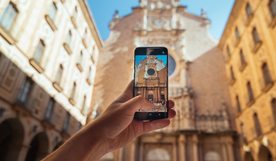 A phone with a picture of Montserrat