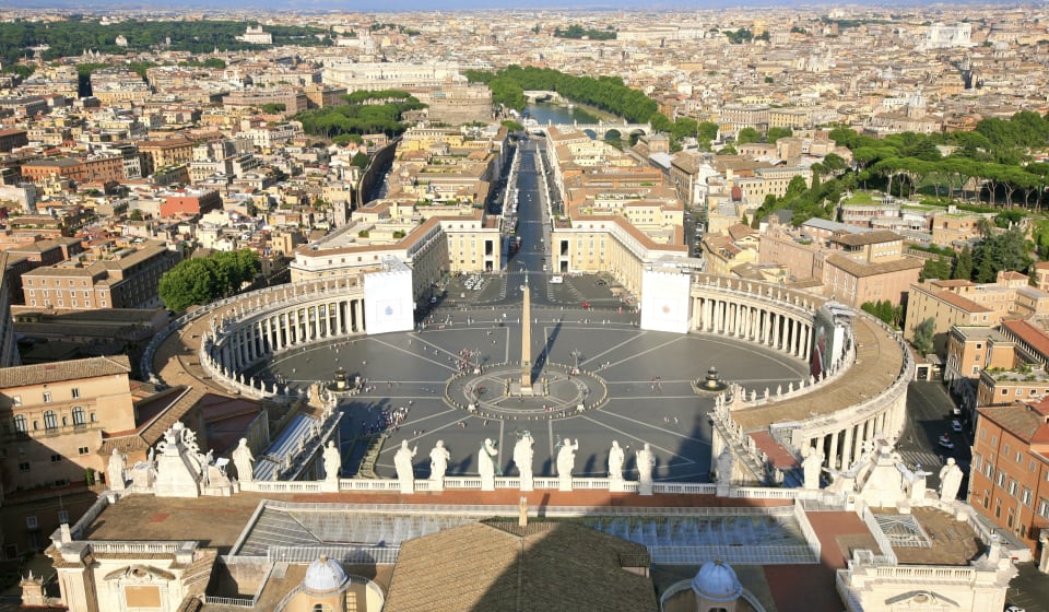 Visit the Vatican city