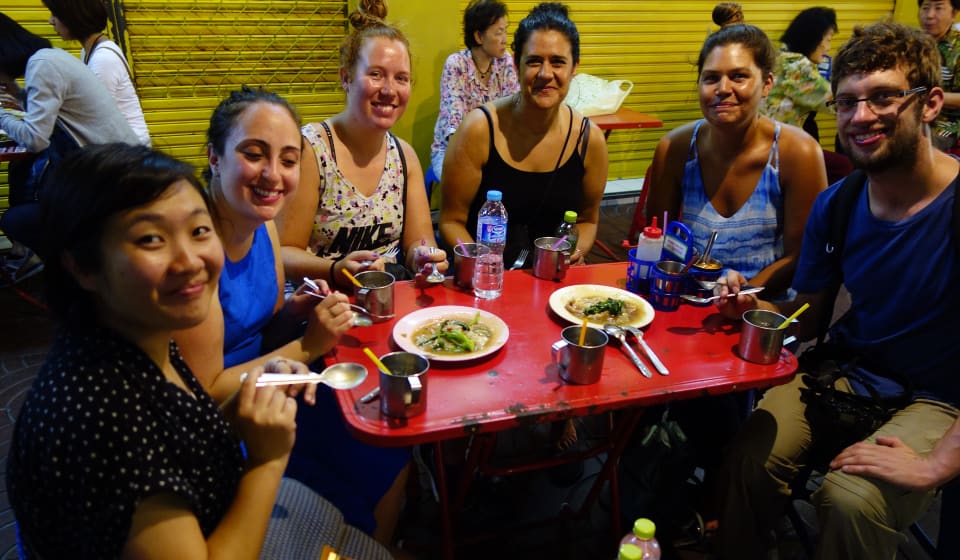 Discover the local nighttime food & shopping tours