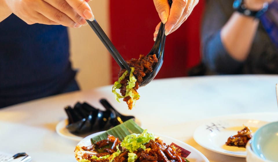 What's included in the private Kuala Lumpur food tours?