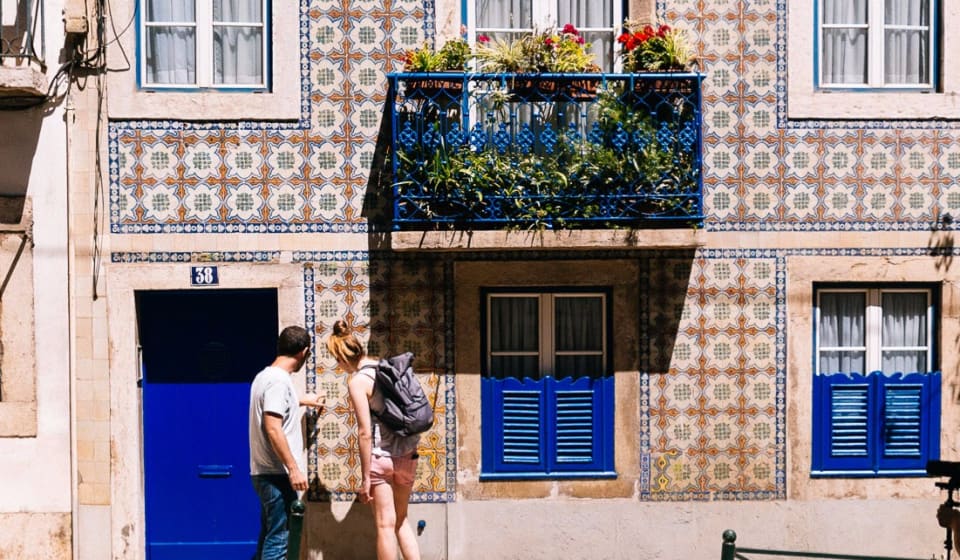 Discover Lisbon with your own personalised day trip tours!
