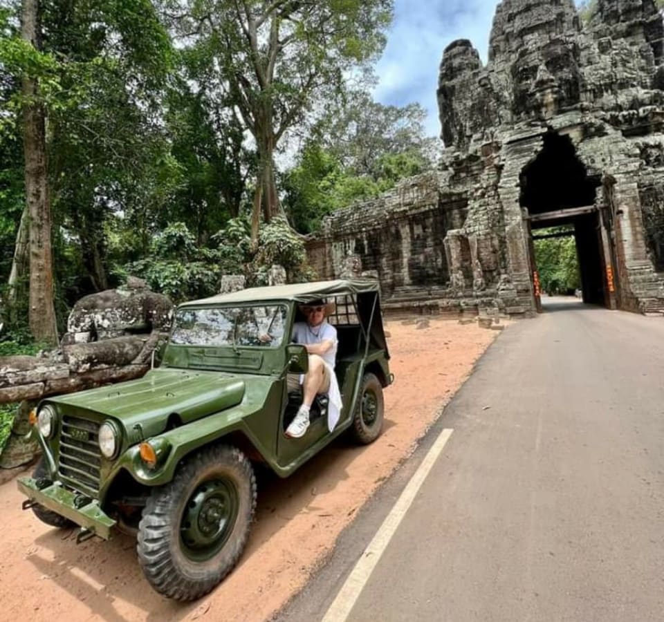 Picture of Personalized Angkor Wat (Sunrise) off the Beaten Track by Jeep