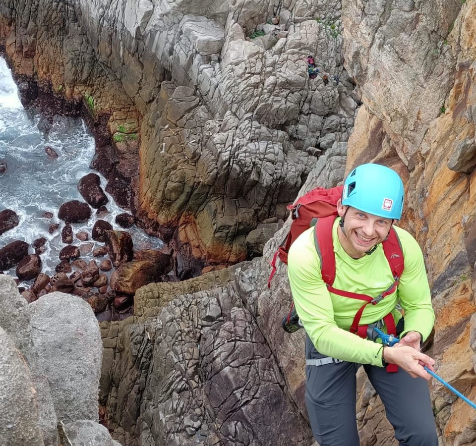 Picture of Rock climbing in Long Dong Cave