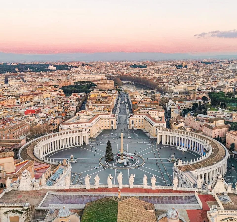 Picture of St. Peter's Basilica from Top to Bottom