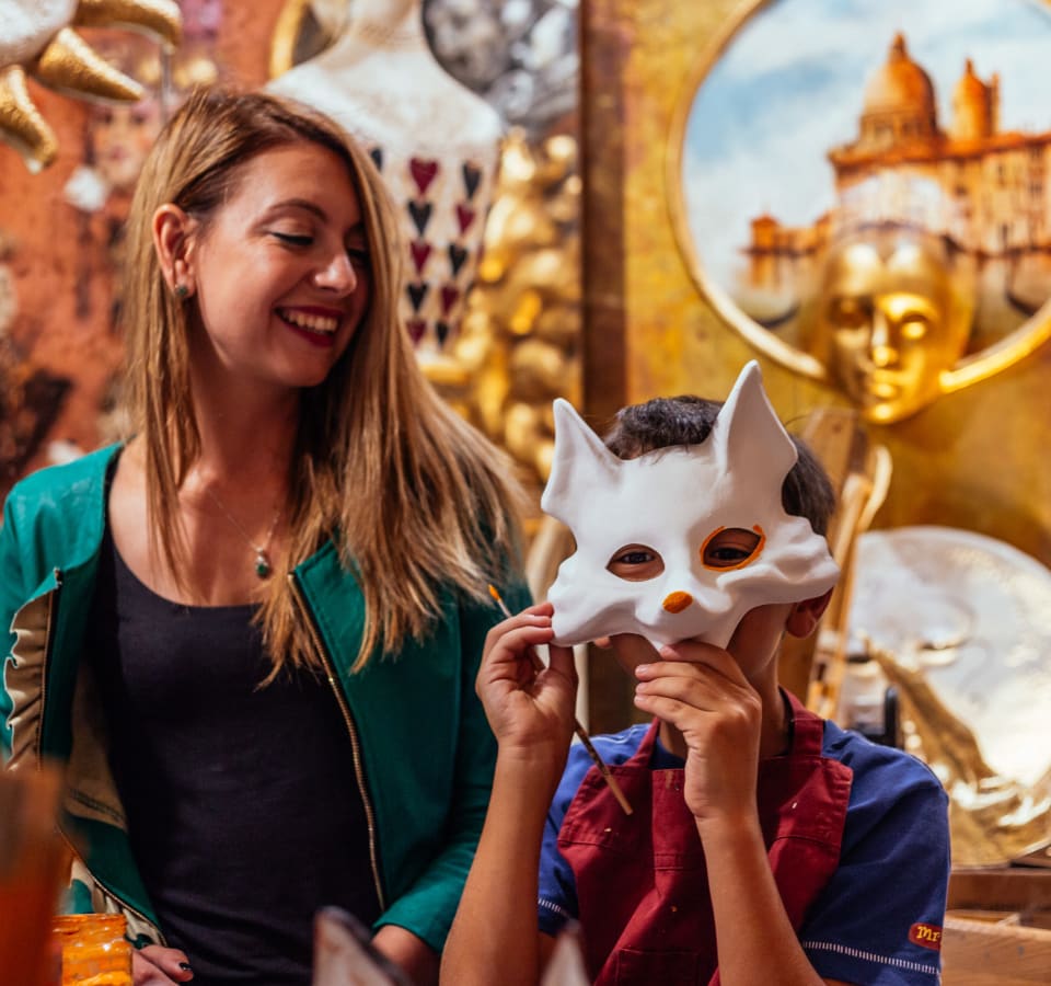 Picture of Magical Venice Tour for kids: treasure hunt and secret Puppets Atelier and additional masks workshop 