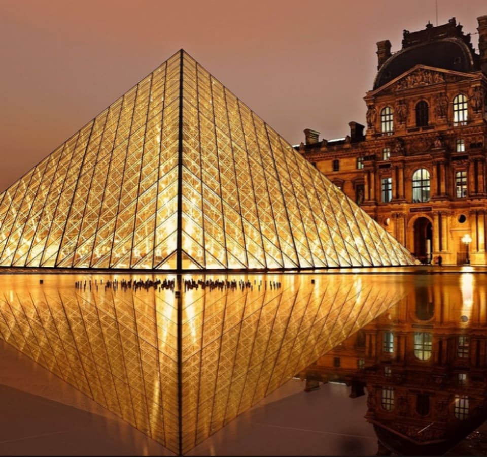 Picture of Louvre at Night: Explore with a Local 