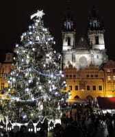 Prague’s Christmas Flavors Food Tour