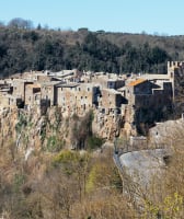 A day in Calcata: off the big city!
