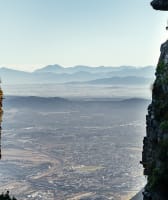Scenic Table Mountain Private Hike with a Local