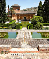Alhambra Tour: Art & History