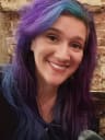 Portrait from local Jazz - Hippie bubbly storyteller