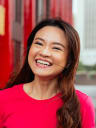Portrait from local Daphne - The Happy guide
