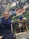 Portrait from local Caroline - The bubbly and passionate licensed tour guide