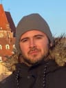Portrait from local Jorge - History enthusiast and experienced tour guide.