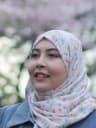 Portrait from local Amina - Snap & Seek