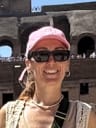Portrait from local Eleonora - The Globetrotter Guide