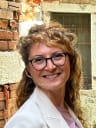 Portrait from local Alexandra - Sommelier & Tour leader