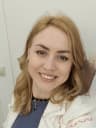 Portrait from local Elena - Let's explore it! 